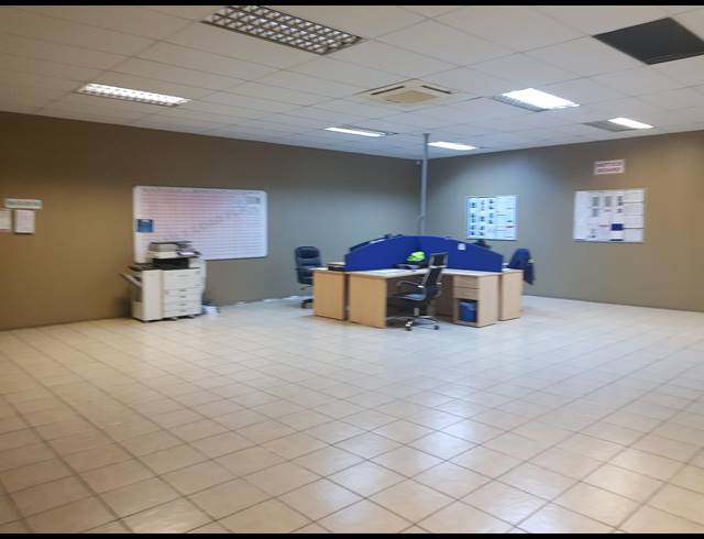24,057M² WAREHOUSE TO LET IN WILBART